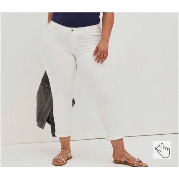 (NWT)‎ TORRID Boyfriend Straight Vintage Stretch Mid-Rise Jean white size 24R - Picture 1 of 11